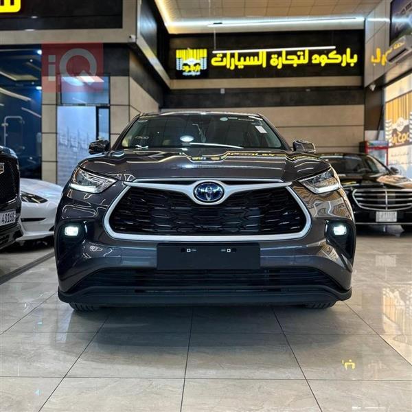 Toyota for sale in Iraq